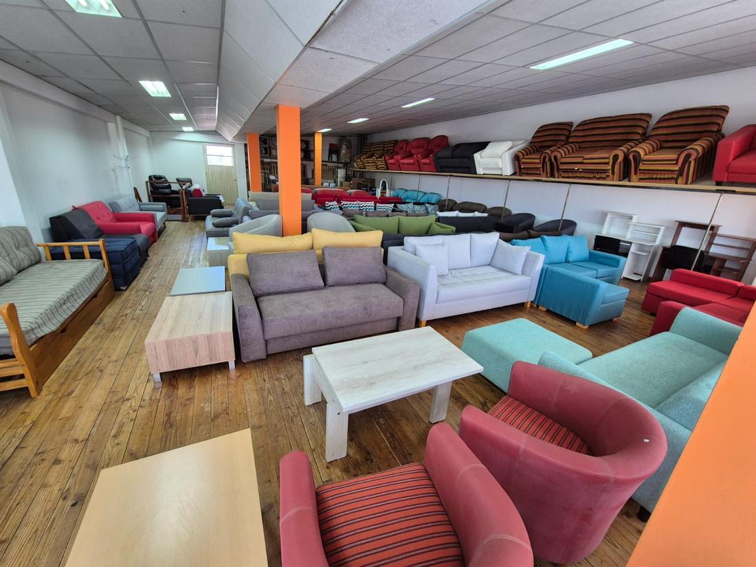 Sector de sillones en Alumine Muebles
